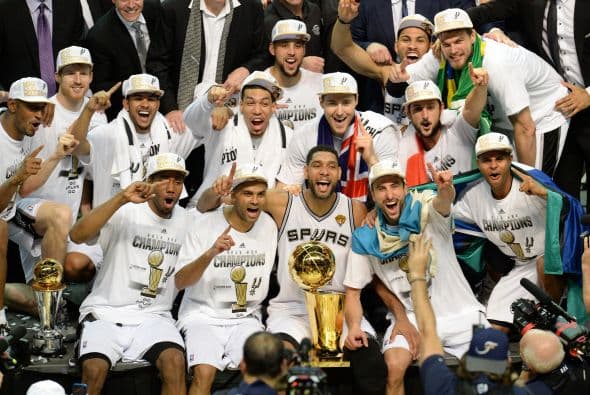 Miami intentó recuperarse pero no lo logró. San Antonio demostró su superioridad ganando 4-1 obteniendo así su quinto campeonato.