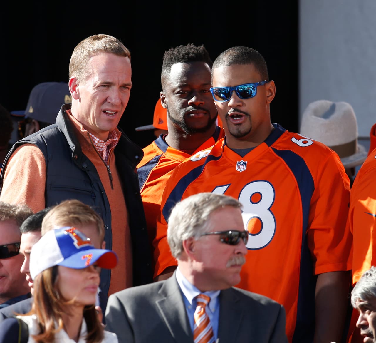 La ciudad de Denver festejó a sus Broncos por el triunfo logrado en el Super Bowl 50. Miles de fans se dieron cita en las calles para ver a sus héroes desfilar por las principales calles de la ciudad.