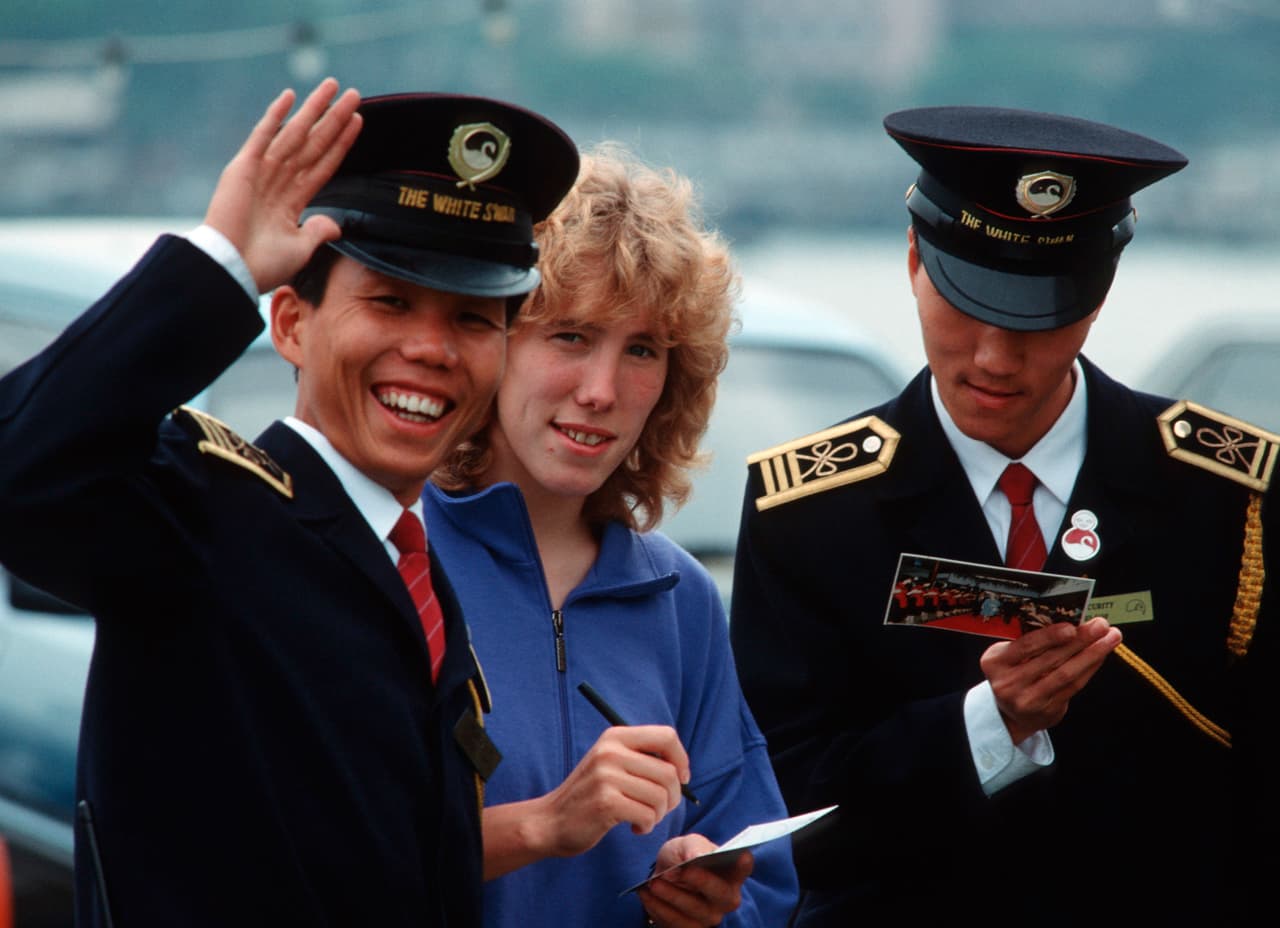 Los chinos recibieron como figuras a cada uno de los 12 países: Estados Unidos, Dinamarca, China Taipei, Alemania, Italia, Nigeria, Suecia, Japón, Nueva Zelanda, Brasil, Noruega y China.