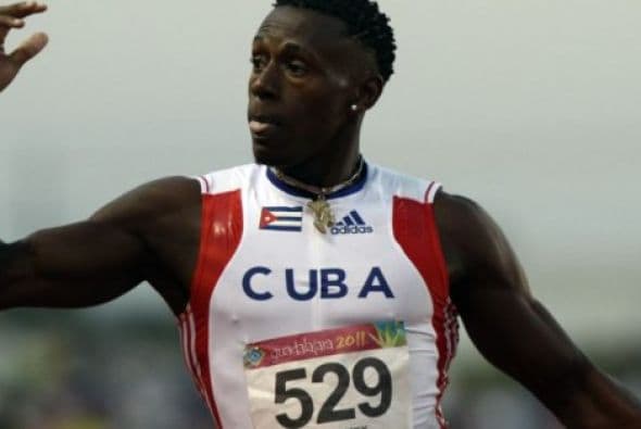 Las actividades del atletismo en el estadio ?Heriberto Jara Corona? correspondientes a los Juegos Centroamericanos y del Caribe Veracruz 2014, llegaron a su final con el récord del equipo cubano de relevos 4×400 metros planos. El cuarteto cubano integrado por William Collazo, Raidel Acea, Osmaidel Pellicier, Yoandys Alberto Lescay, ganó el oro con nueva marca de 3:00.70 minutos. (Foto: veracruz2014.mx).