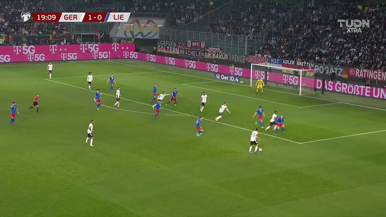 ¡Será cascada de goles! Alemania marcó el 2-0 con autogol de Kaufmann
