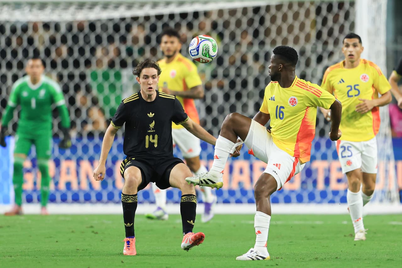 Marcel Ruiz (6). Jugador con condiciones, pero con poca confianza por parte de Aguirre. Jugó 57 minutos, pero no pesó en la cancha y se ganó una amarilla.