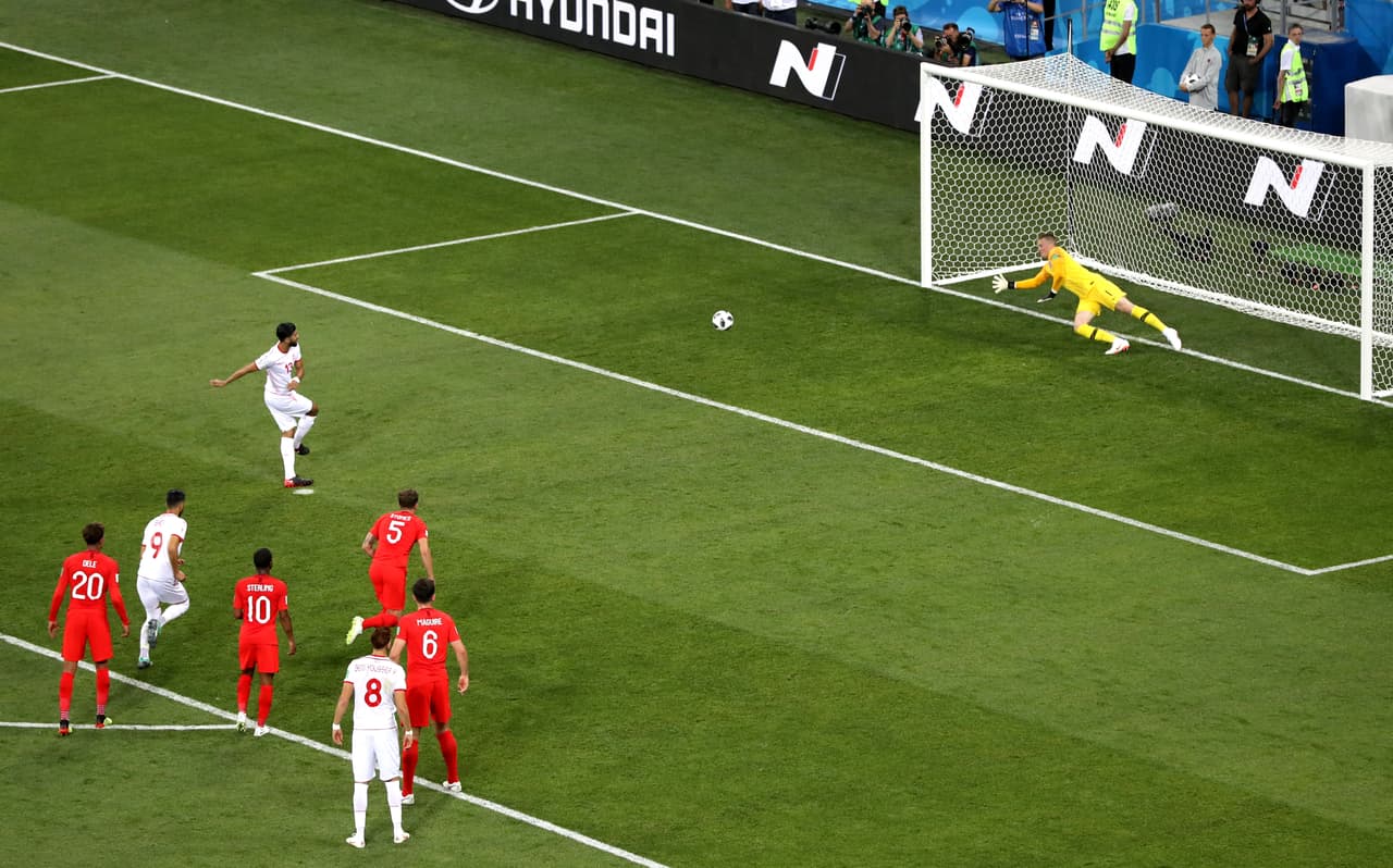 32: Ferjani Sassi (penalti), al minuto 35 del primer tiempo. Inglaterra 1-1 Túnez