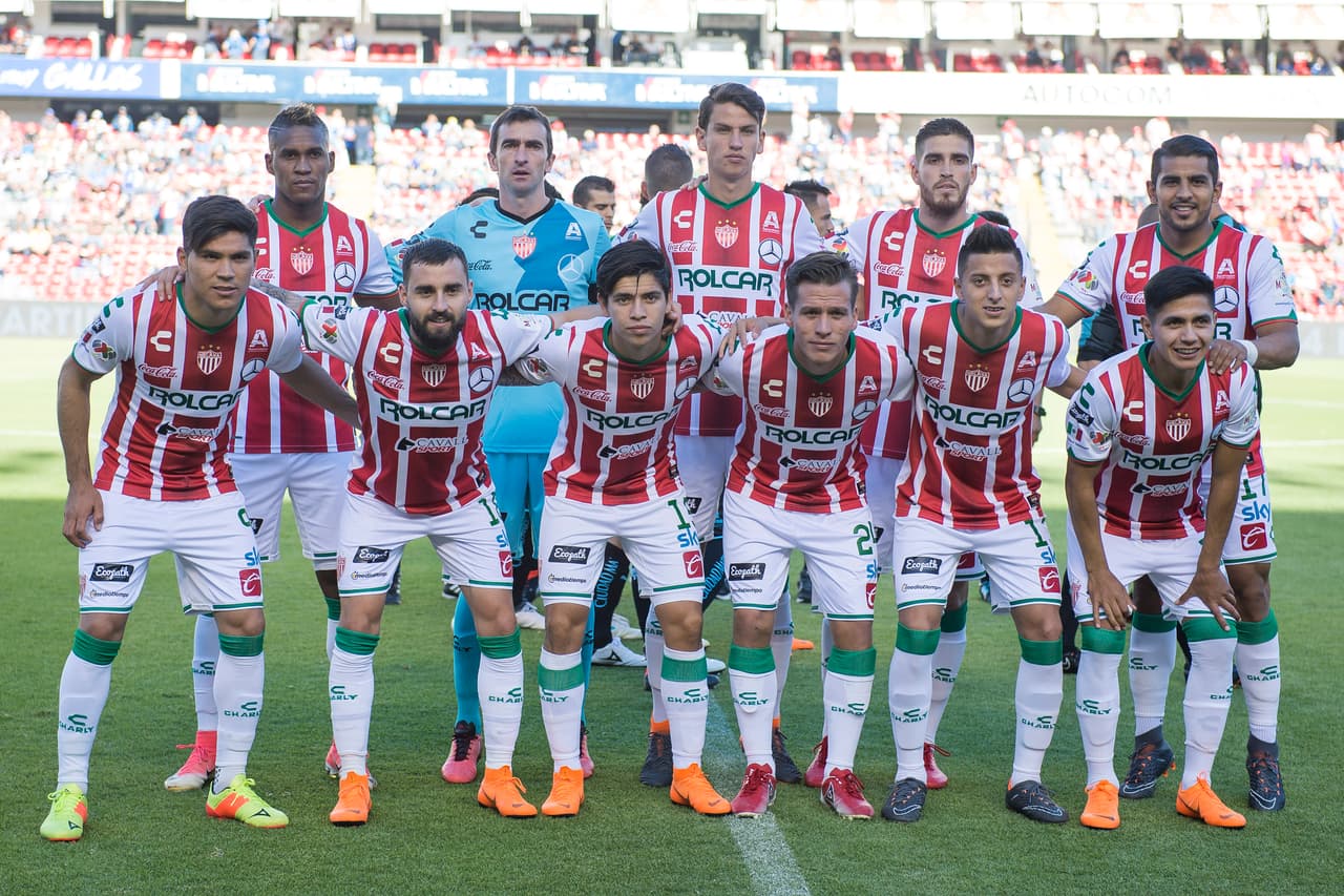 El torneo de Necaxa no ha sido mucho mejor. Los Rayos llegan a 13 puntos en 11 jornadas y se ubican en la décimo segunda posición general.