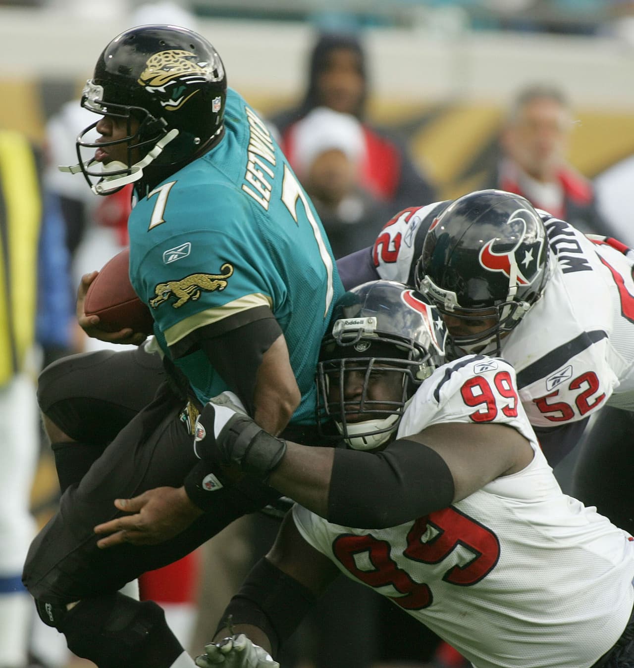 SUPER BOWL XXXIX / Alltel Stadium, Jacksonville Si bien los Jacksonville Jaguars hicieron un esfuerzo, no fue nada del otro mundo, registraron 9 - 7, fuera de postemporada.