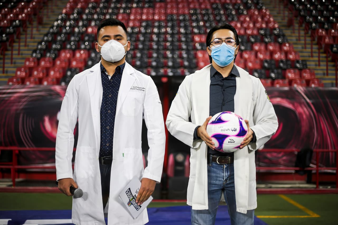 El conjunto de Tijuana se quedó sin posibilidades de seguir compitiendo en el Guard1anes 2020. | Víctor Guzmán (36’) y Roberto de la Rosa (73’) sellaron el triunfo para los de Pezzolano. Tijuana se enfrentará a Querétaro y Pachuca se medirá a Necaxa en la última jornada de la competición.