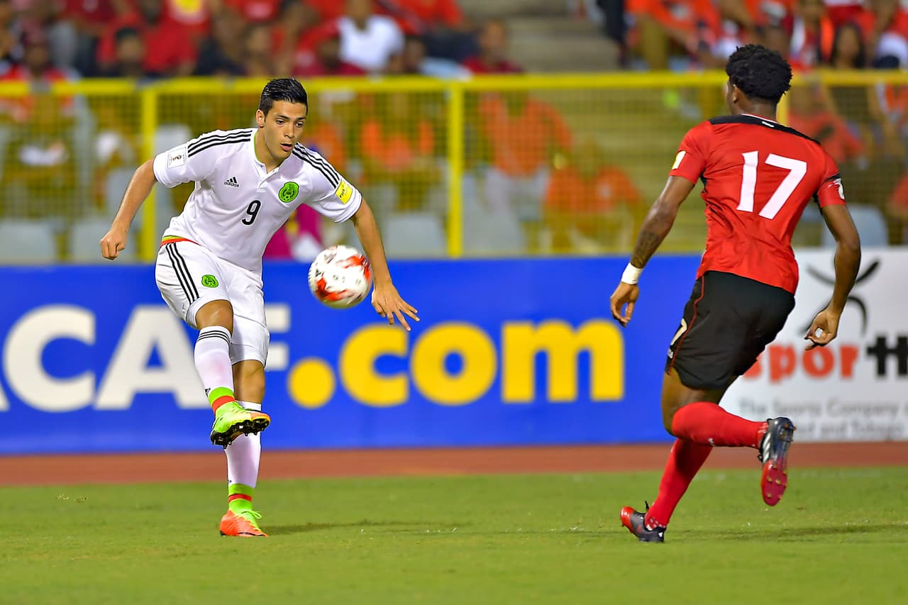Raúl Jiménez lució poco. Nunca dejó de luchar pero se mostró impreciso al ataque. Salió de cambio en el minuto 57. Calificación: 6