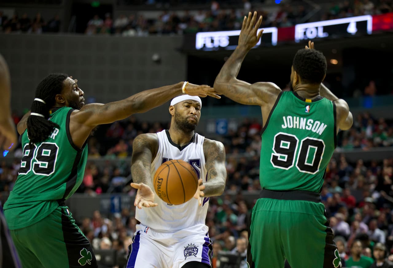 En 2015 la NBA regresó con otro juego de temporada regular en la Arena Ciudad de México cuando se enfrentaron los Boston Celtics y los Sacramento Kings.