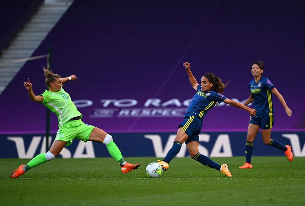 Con goles de Le Sommer, Kumagai y Gunnarsdottir por parte del Lyon, el equipo francés levanta su quinta copa consecutiva y séptima en su historia. Wolfsburg simplemente no pudo y sólo anotó una diana.