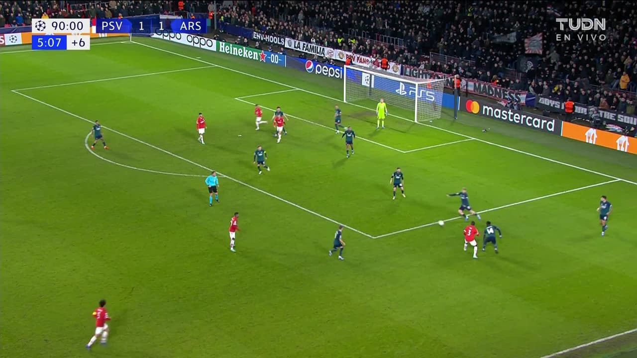 ¡TIRO ATAJADO! disparo por Mauro Júnior.