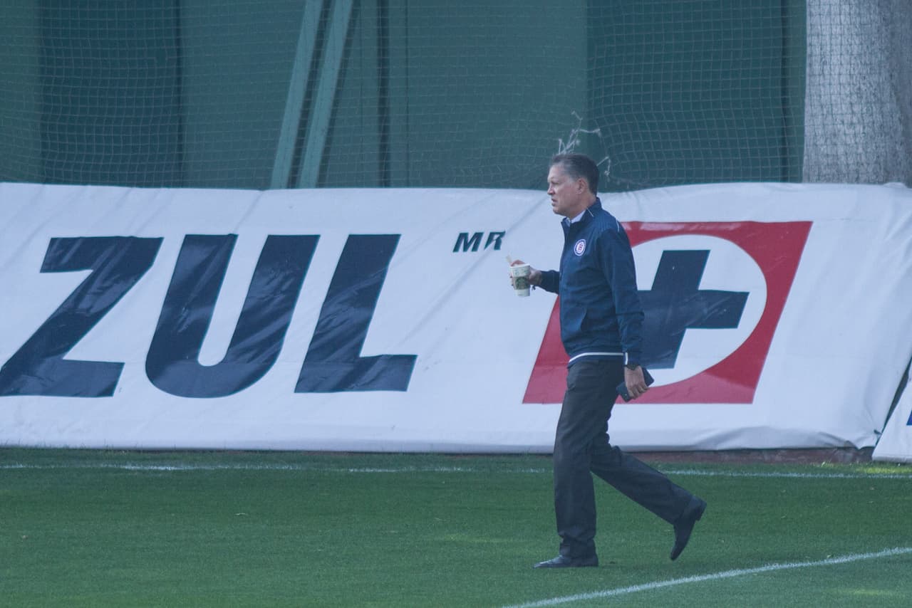 Después de cuatro días de descanso, La Máquina Cementera de Cruz Azul regresó a la actividad en medio de la Fecha FIFA que ha paralizado a todas las Ligas del mundo.