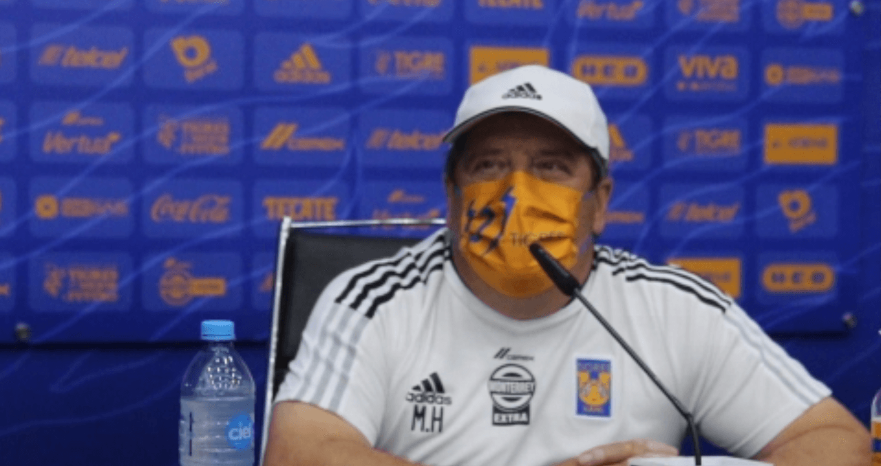 'Piojo' Herrera se enteró del bronce pero no vio al Tri ante Japón