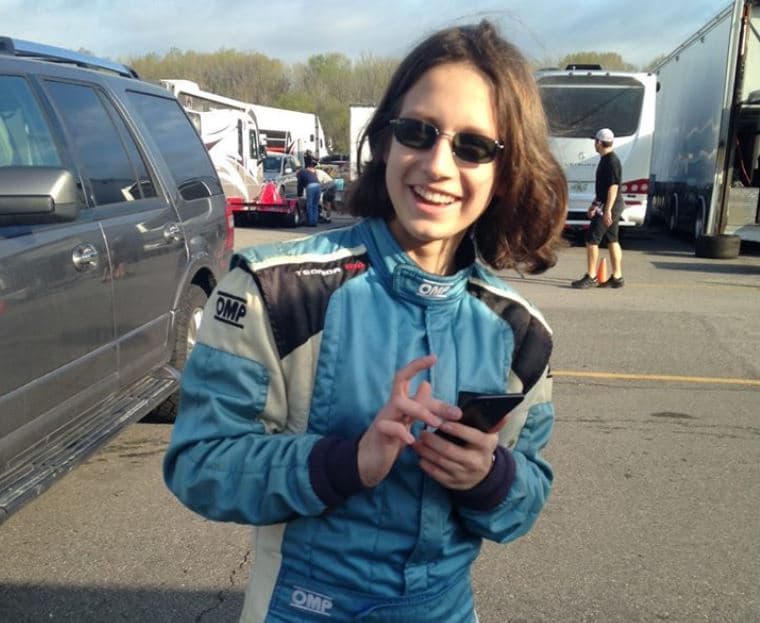 Megan Gilkes (Canadá - 17 años)