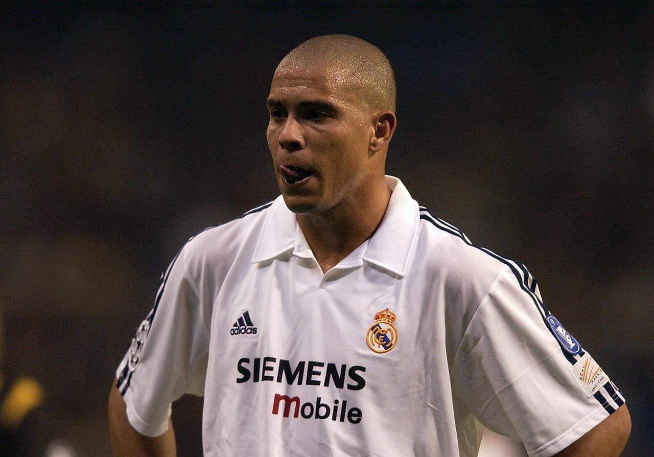 Ya en una etapa más madura como futbolista, Ronaldo Nazario de Lima formó parte de las filas del Real Madrid.