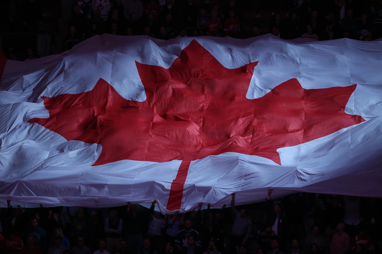 Canadá recibirá a México en el BC Place de Vancouver, para luego ir al Estadio Azteca, por la Cuarta Ronda de las Eliminatorias a la Copa Mundial de la FIFA 2018. Ambos están invictos en el Grupo A; México tiene 6 puntos, mientras que Canadá lleva 4