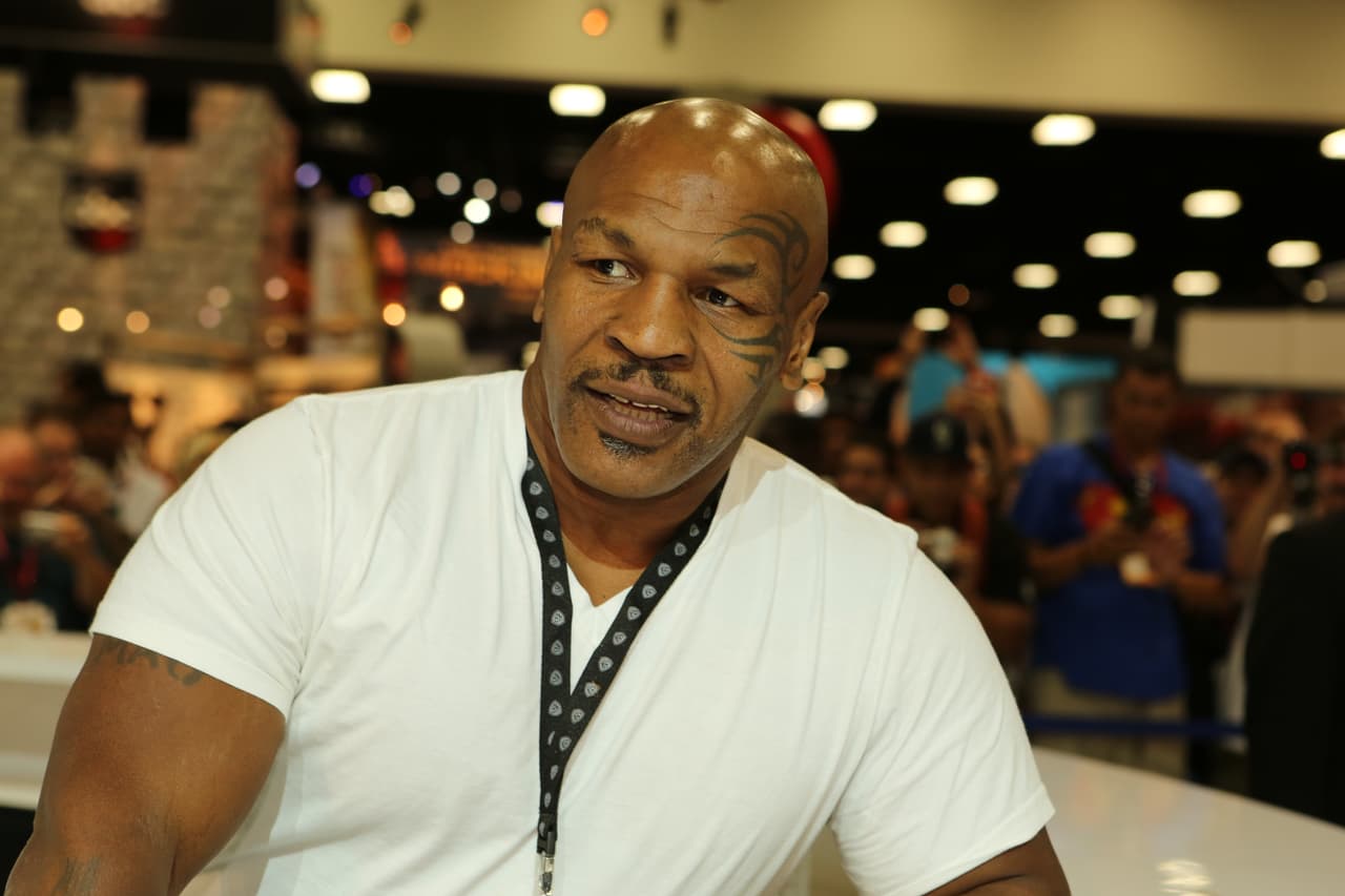 ¡Vuelve Mike Tyson! Roy Jones Jr será su rival en pelea de exhibición