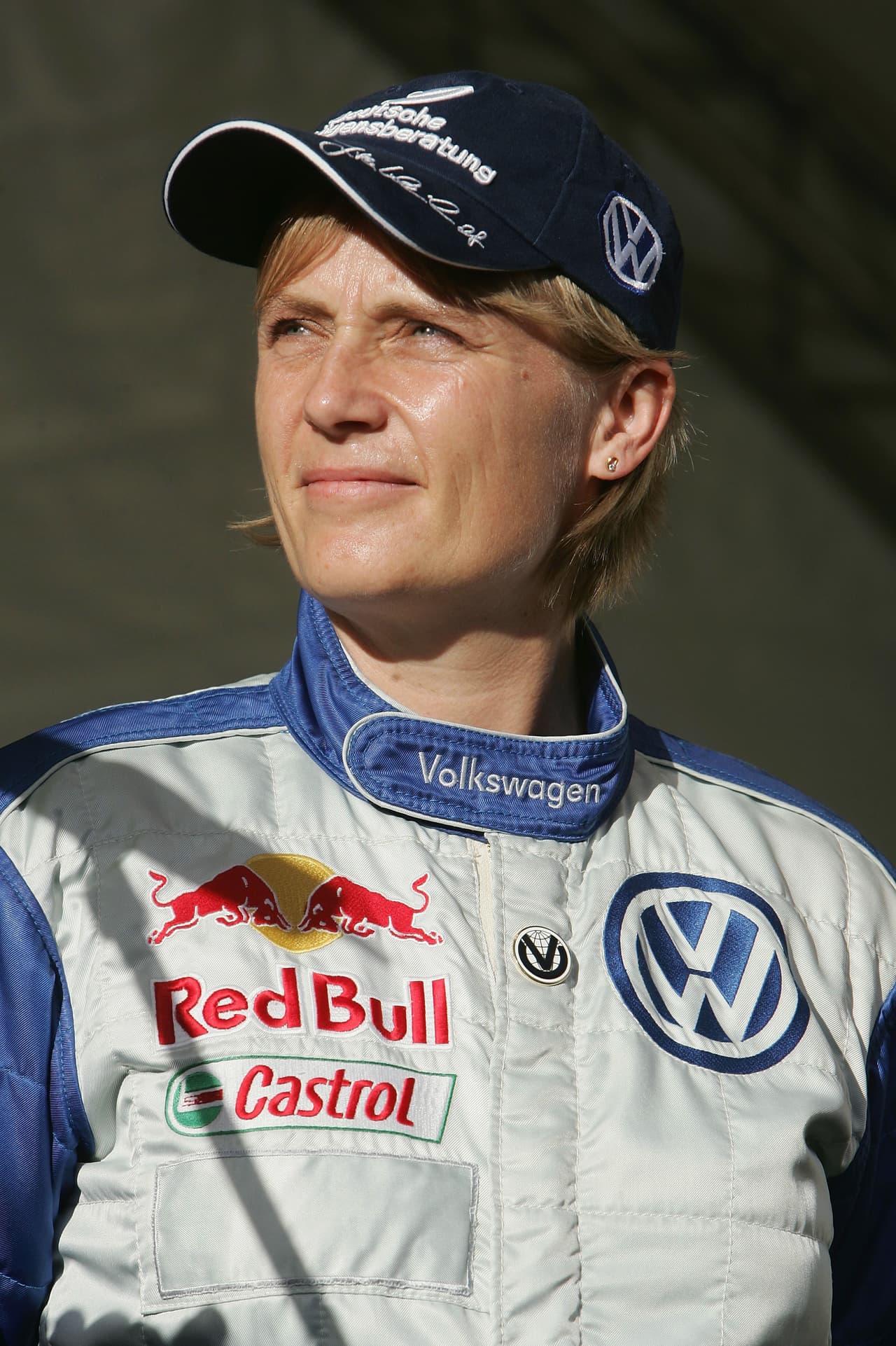 Jutta Kleinschmidt, alemana, piloto de rally raid y primera mujer que logró la victoria en el Rally París-Dakar en 2001.