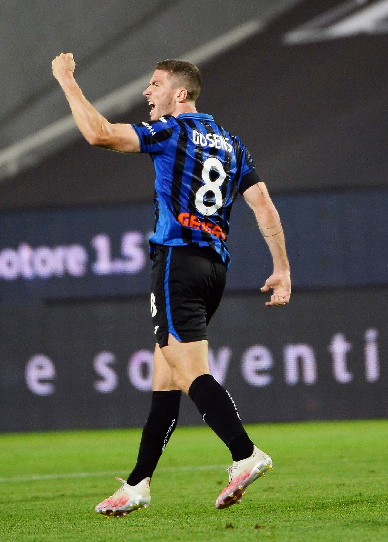 En un partido de muchas llegadas, el atalanta hace pesar la localía y se lleva los tres puntos en un muy apretado encuentro ante la Lazio.