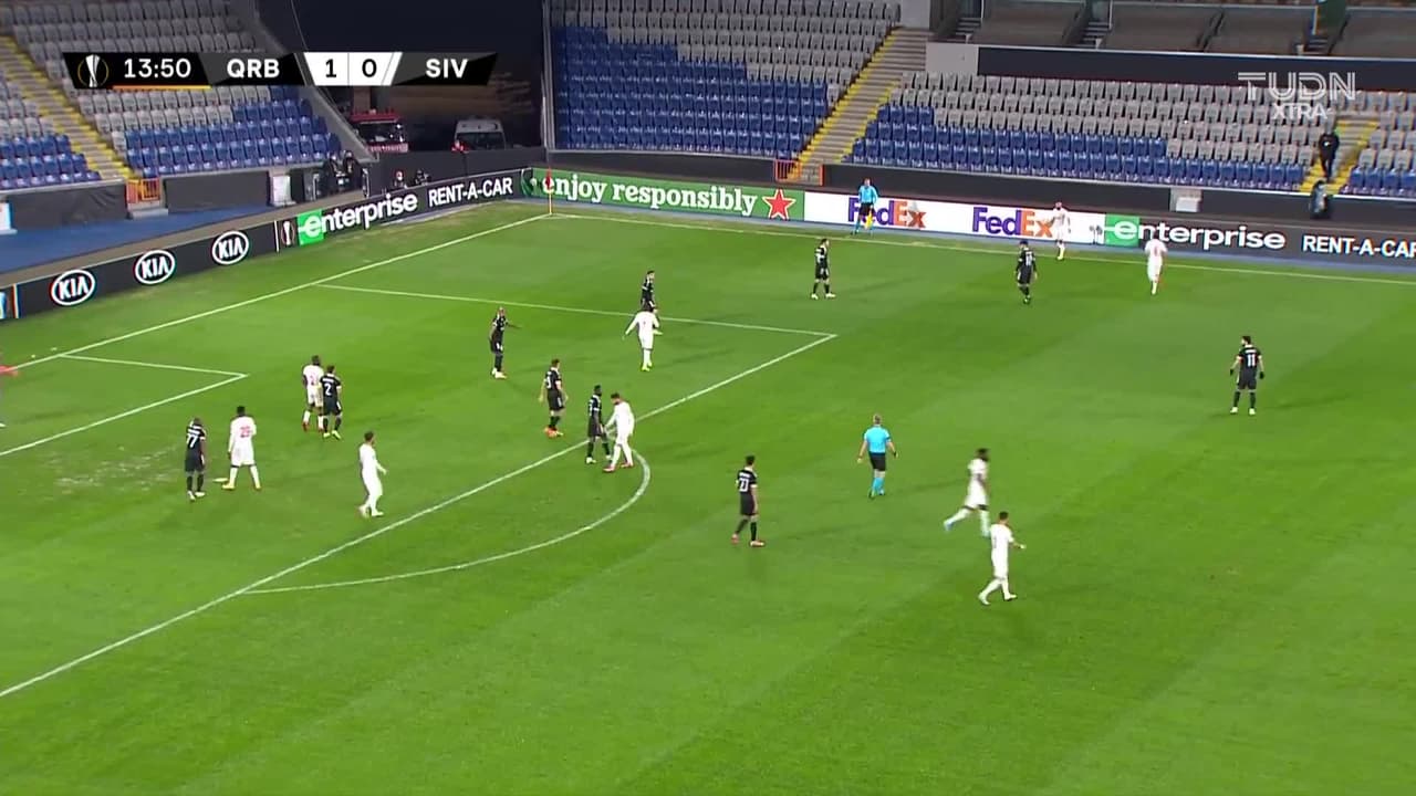 ¡TIRO ATAJADO! disparo por Arouna Koné.