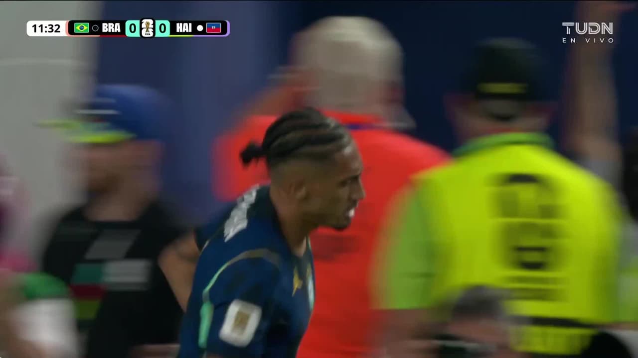 ¡Raphinha había hecho el primero! Se anula el gol por fuera de lugar