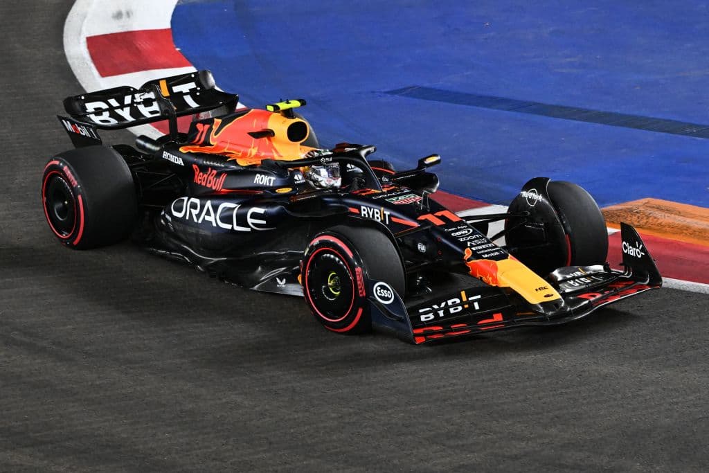 Checo Pérez y Verstappen tendrán la peor salida de Red Bull desde 2018