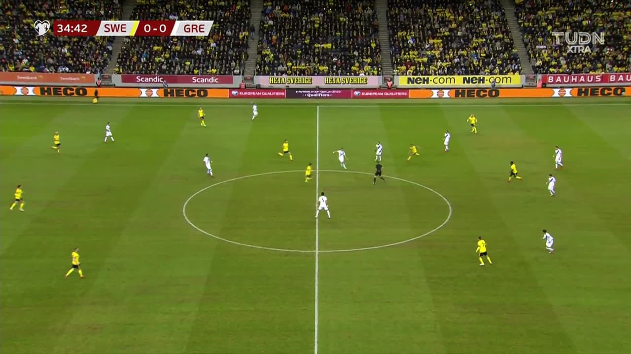 ¡TIRO ATAJADO! disparo por Giorgos Masouras.