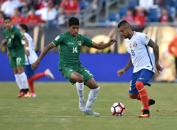 El 'Rey Arturo' fue lo único rescatable de Chile contra Bolivia