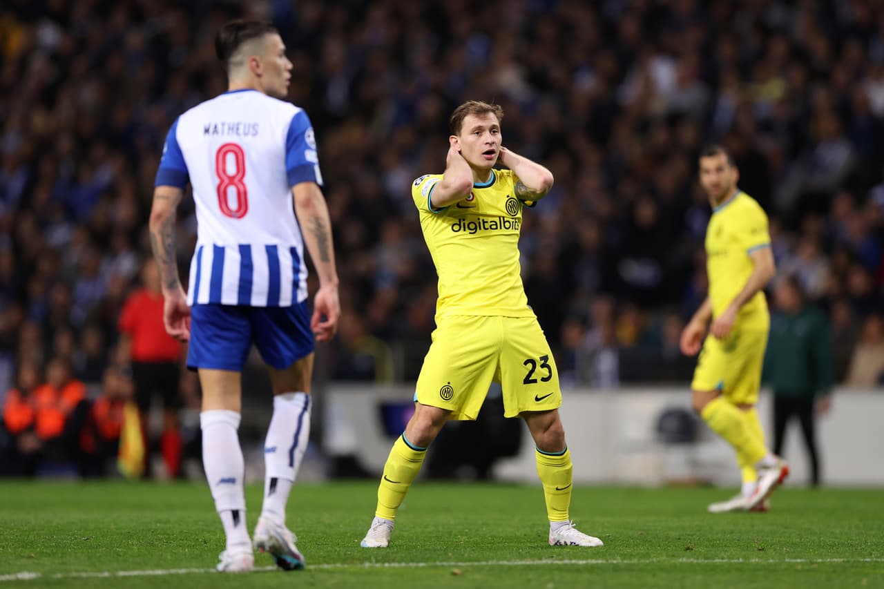 FC Porto estuvo muy cerca del gol, pero el juego acabó 0-0 e Inter Milán hizo válido su triunfo en la ida para avanzar a los Cuartos de Final de la UEFA Champions League.