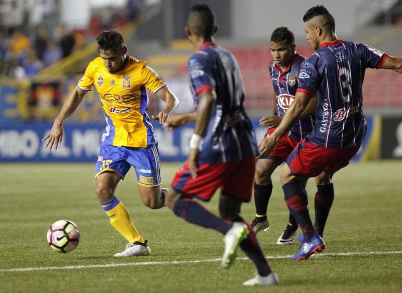 Tigres dependía de sí mismo y una victoria lo dejaba clasificado a la segunda ronda en su visita a Panamá. Un Plaza Amador ya sin opciones se jugaba en casa su último partido en la Liga de Campeones de la Concacaf.