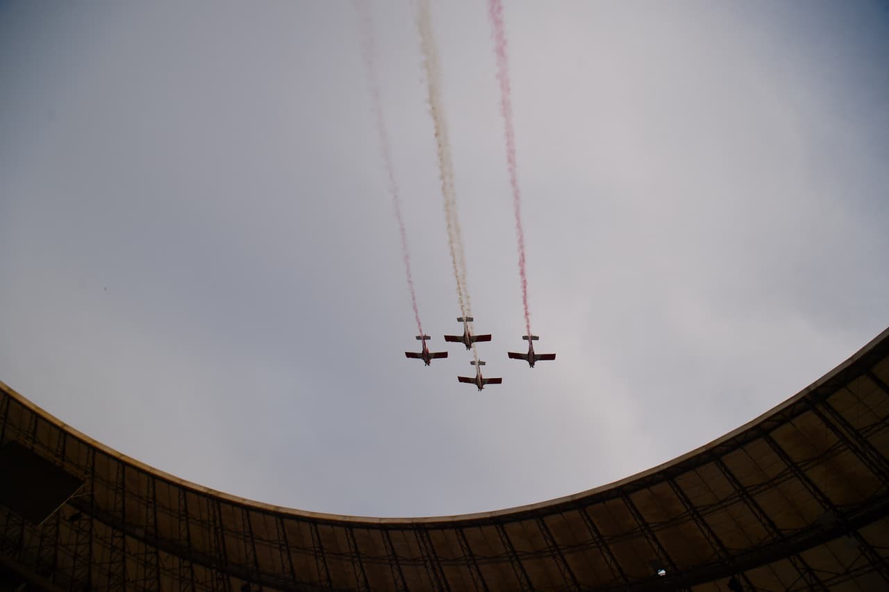 El Estadio Nacional de Lima se vistió de fiesta para apoyar a su selección de Perú ante Paraguay en busca del Repechaje en la última jornada de las Eliminatorias en Conmebol.