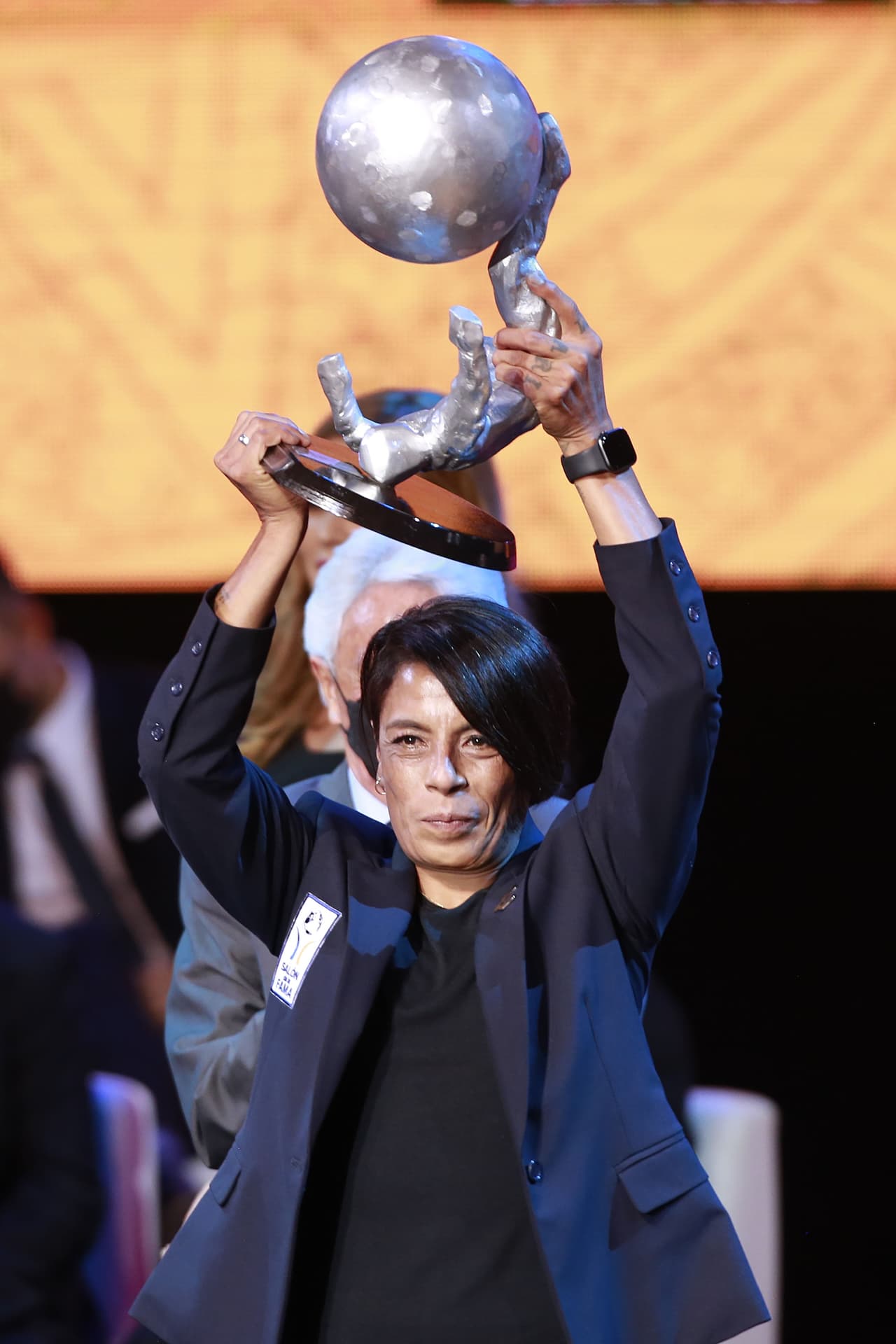 Ronaldinho fue la gran figura de la ceremonia de investidura al Salón de la Fama de la décima generación, en donde los grandes ausentes fueron Raúl González, Roberto Carlos, Fabio Cannavaro y Pia Sundhage.