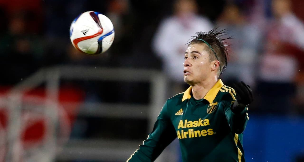 Jorge Villafaña conoce del interés de Santos Laguna y asegura le gustaría jugar en México