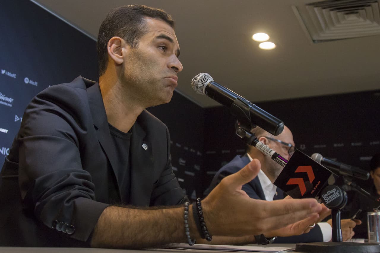 "Sería fácil irme como comentarista para criticar y decir esto está bien o está mal, sin embargo estoy otra vez trabajando para el fútbol, sea mejor empezando por el Atlas", expresó.