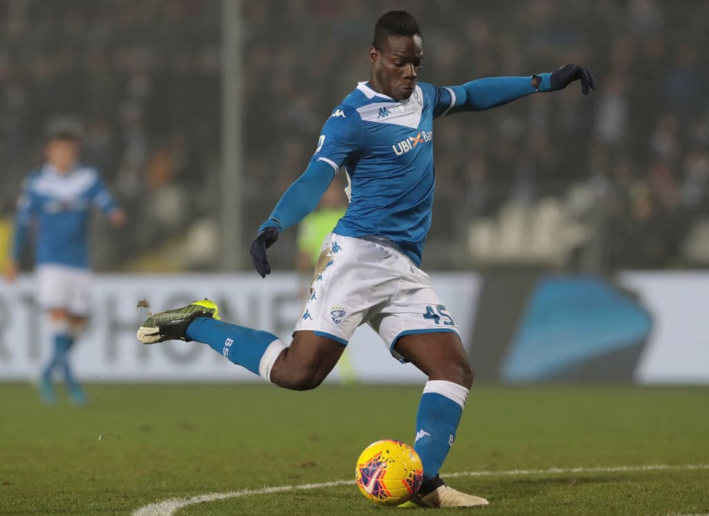 Mario Balotelli. Querido por algunos italianos y por los aficionados del Manchester City pero odiado por la afición del Inter de Milán por cómo le faltó al respeto a la playera al quitársela y arrojarla a suelo.