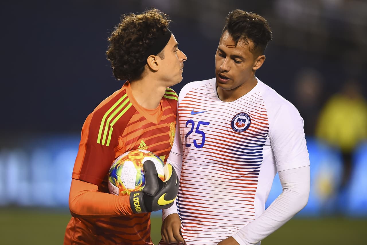 En los minutos finales, el arquero de 33 años fue fundamental para evitar que Chile recortara la diferencia.