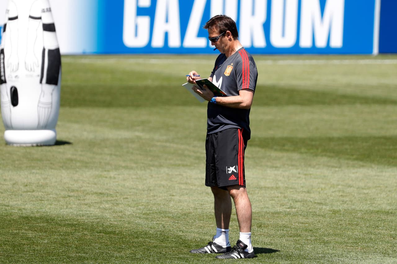 El señalado a reemplazar al francés fue Julen Lopetegui, pero existía un gran problema: era el seleccionador de España antes del Mundial de Rusia 2018.