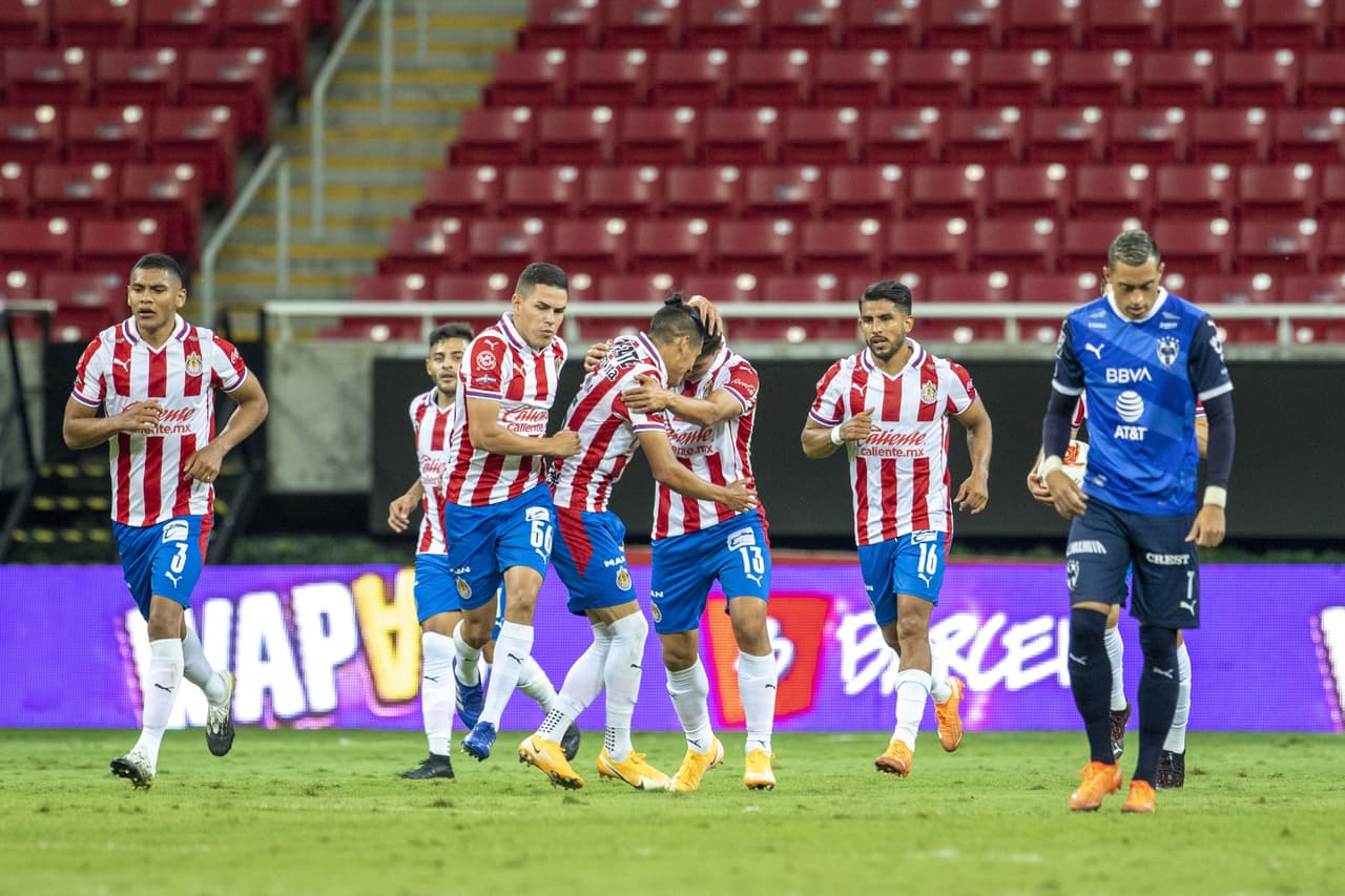 De cara a la fiesta grande del futbol mexicano, aparecieron Zaldívar y Vega para darle el triunfo al Rebaño. | Hurtado (36’) adelantó a los Rayados. Zaldívar (81’) emparejó los cartones y Vega, con tremendo golazo, le dio vuelta al juego. Angulo (90+4’) hizo el último de Chivas.