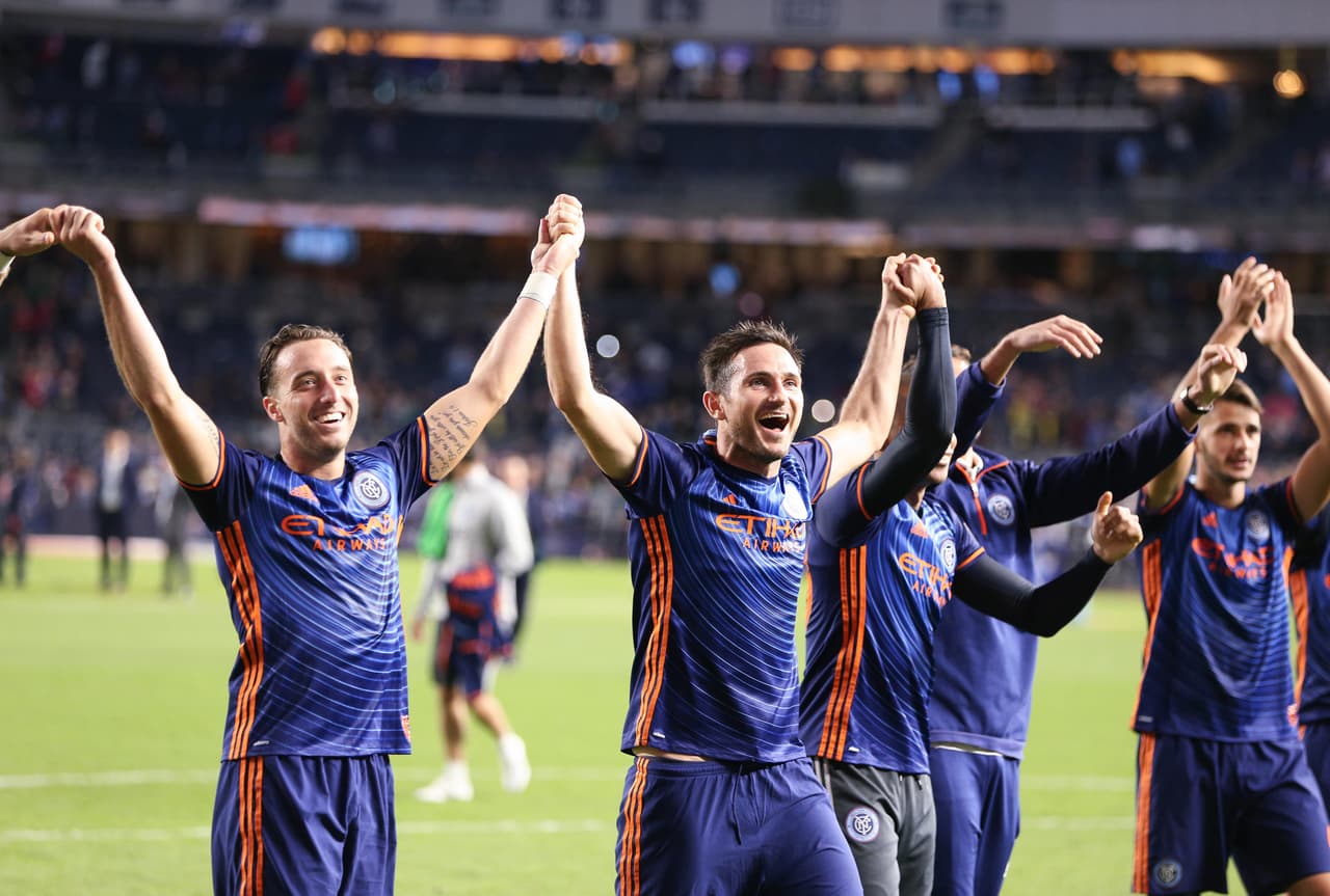 Lampard registró 12 goles y tres asistencias en 2016, ayudando a que NYCFC alcanzara los playoffs por primera vez. Sin embargo, una pobre presentación en las semifinales de conferencia dejó al equipo sin la posibilidad de llegar a la Copa MLS.