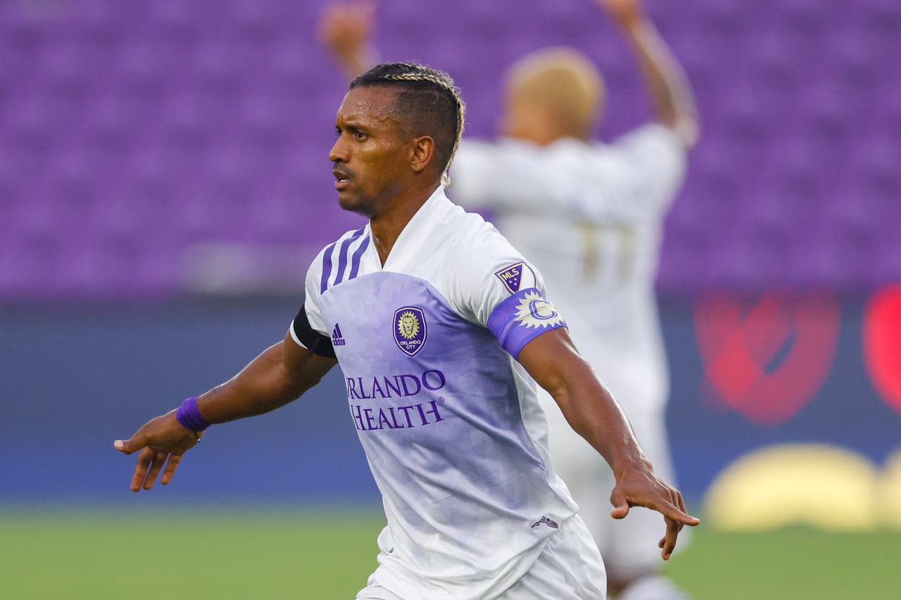 El portugués Nani marcó el primer gol de Orlando City SC en la goleada 5-0 sobre San Jose Earthquakes.
