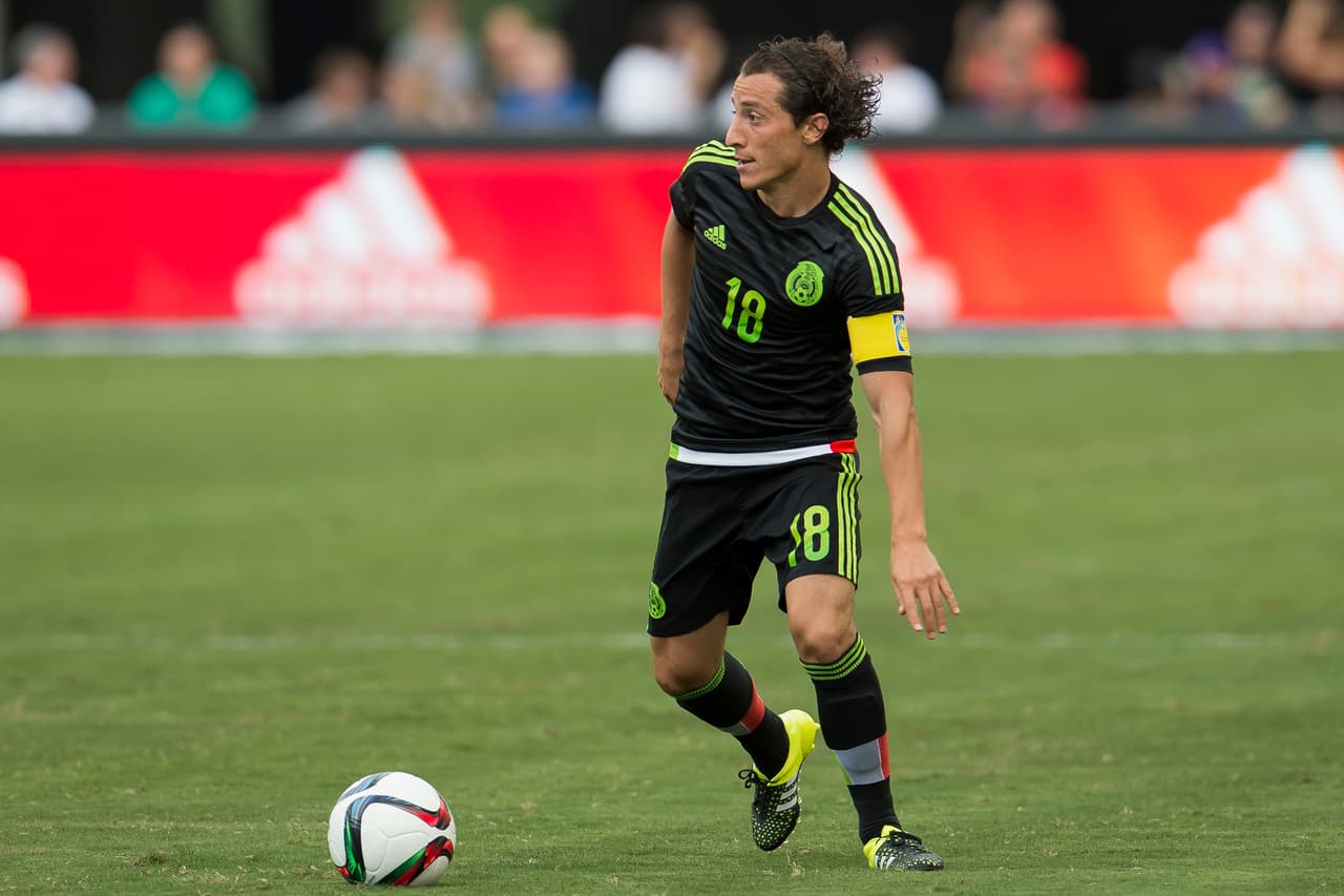 Al entrar Vázquez al terreno de juego el conjunto mexicano ganó en posesión de balón y equilibrio dentro del campo de juego, Guardado lució mejor en su banda como ha jugado casi toda su carrera.
