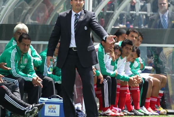 Hasta el momento no ha podido disputar una Copa del Mundo, ni como jugador ni como futbolista.