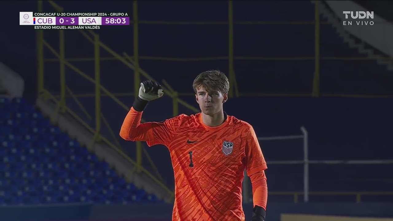 ¡Comienza la goleada! Habroune firma el 0-3 para las barras y las estrellas