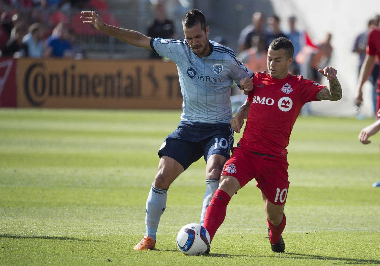 Benny Feilhaber. El brasileño/estadounidense es el motor del Sporting Kansas City. Sumó dos asistencias y un gol en la victoria sobre Toronto FC.