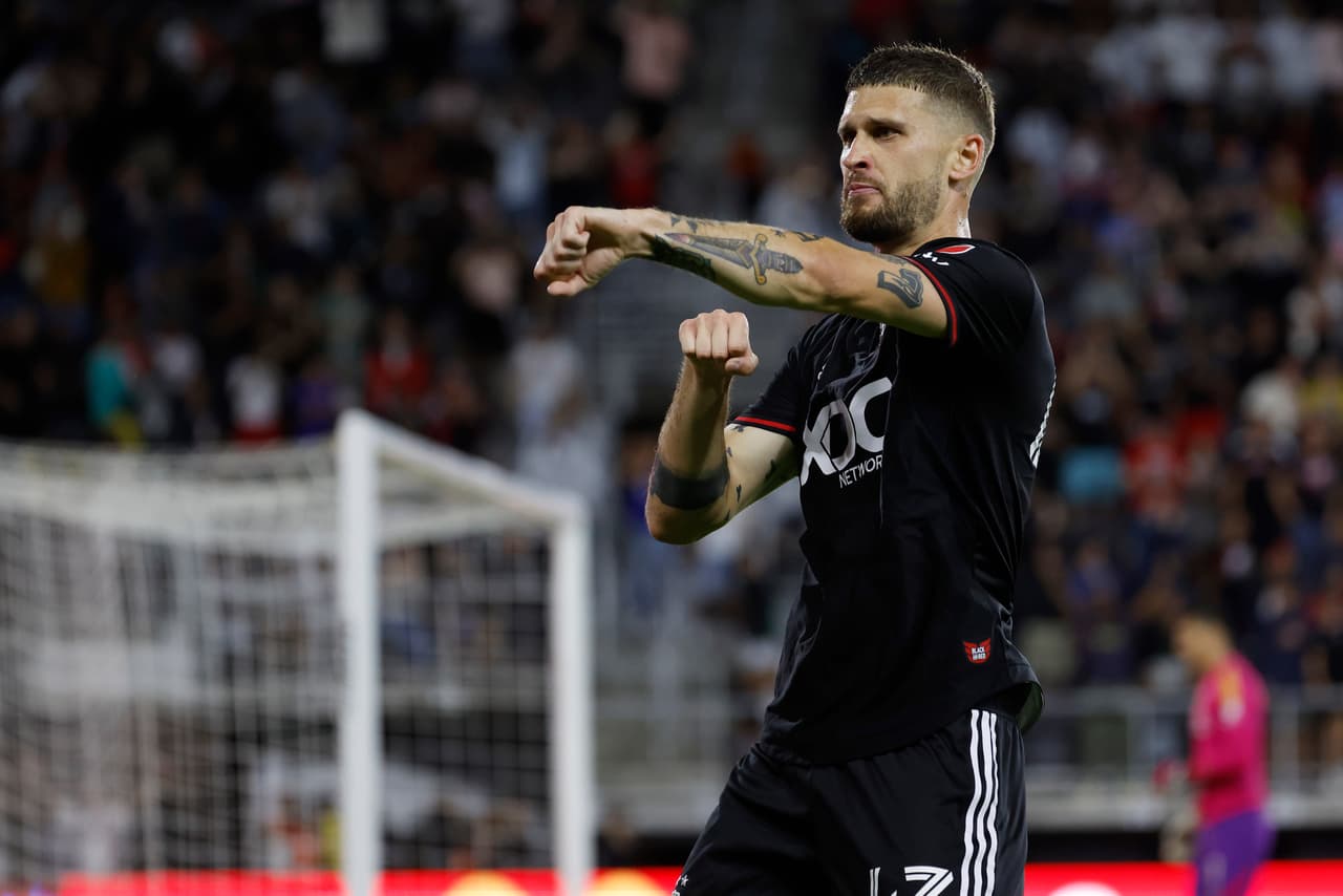 Mediocampista - MATEUSZ KLICH (D.C. United)