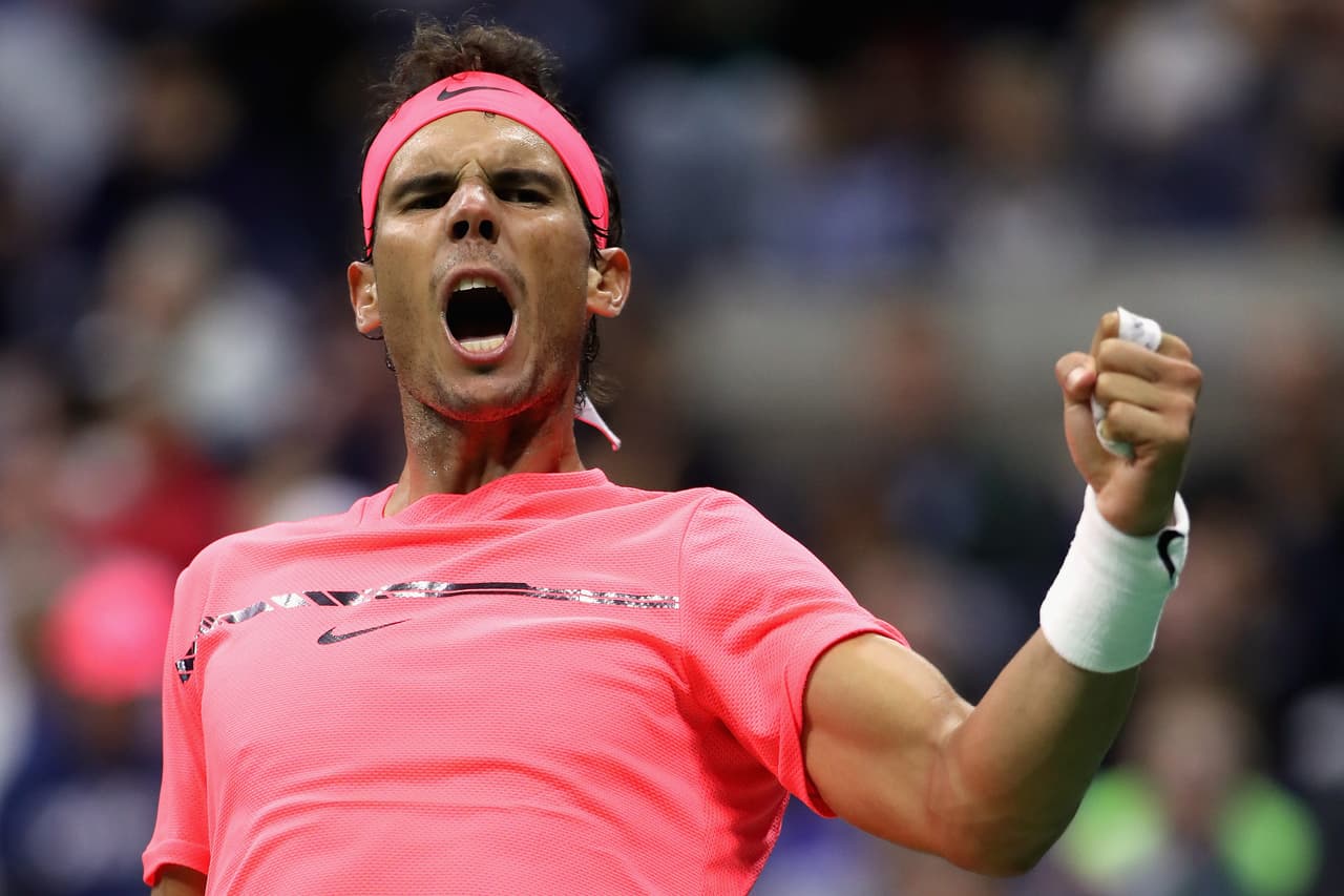 El español Rafael Nadal sufrió para vencer al argentino Leonardo Mayer en su partido de la ronda de 32.
