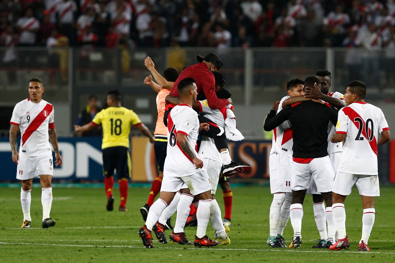 10. Perú (Conmebol): 1160 puntos [En repechaje a Rusia 2018]