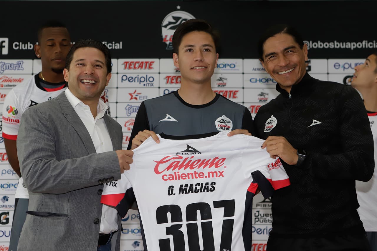 Edson Torres, Rafael Durán, Óscar Macías y los extranjeros Beto da Silva, Leiton Jiménez y Gustavo Velázquez buscarán aportar este semestre en Lobos BUAP para mantenerse en la Liga MX.