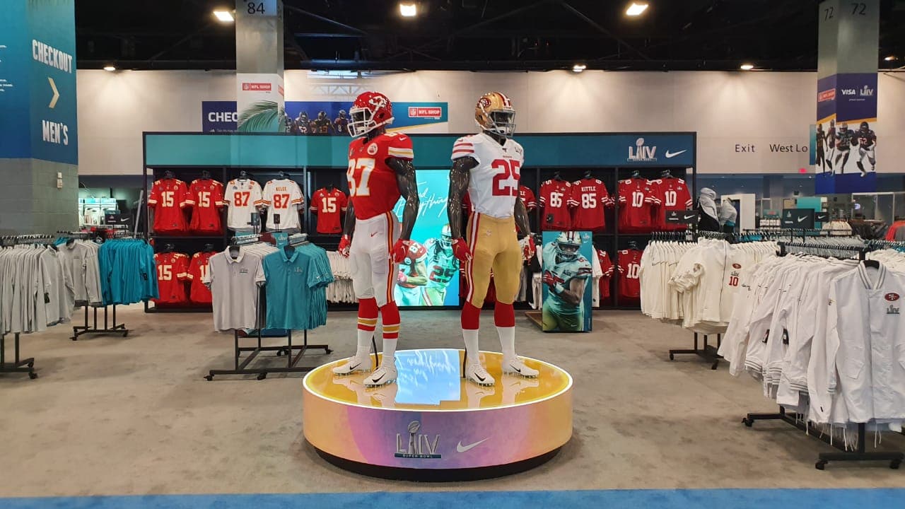 Falta menos de una semana para vivir la pasión del Super Bowl LIV entre Chiefs y 49ers pero la afición ya disfruta al máximo de la NFL Experience.