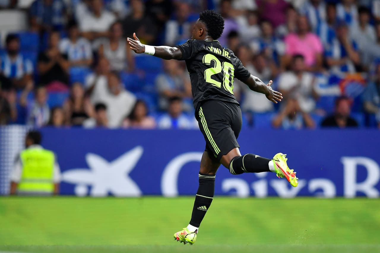 Real Madrid sigue con el paso perfecto luego de vender al Espaanyol con una gran actuación de Benzema.