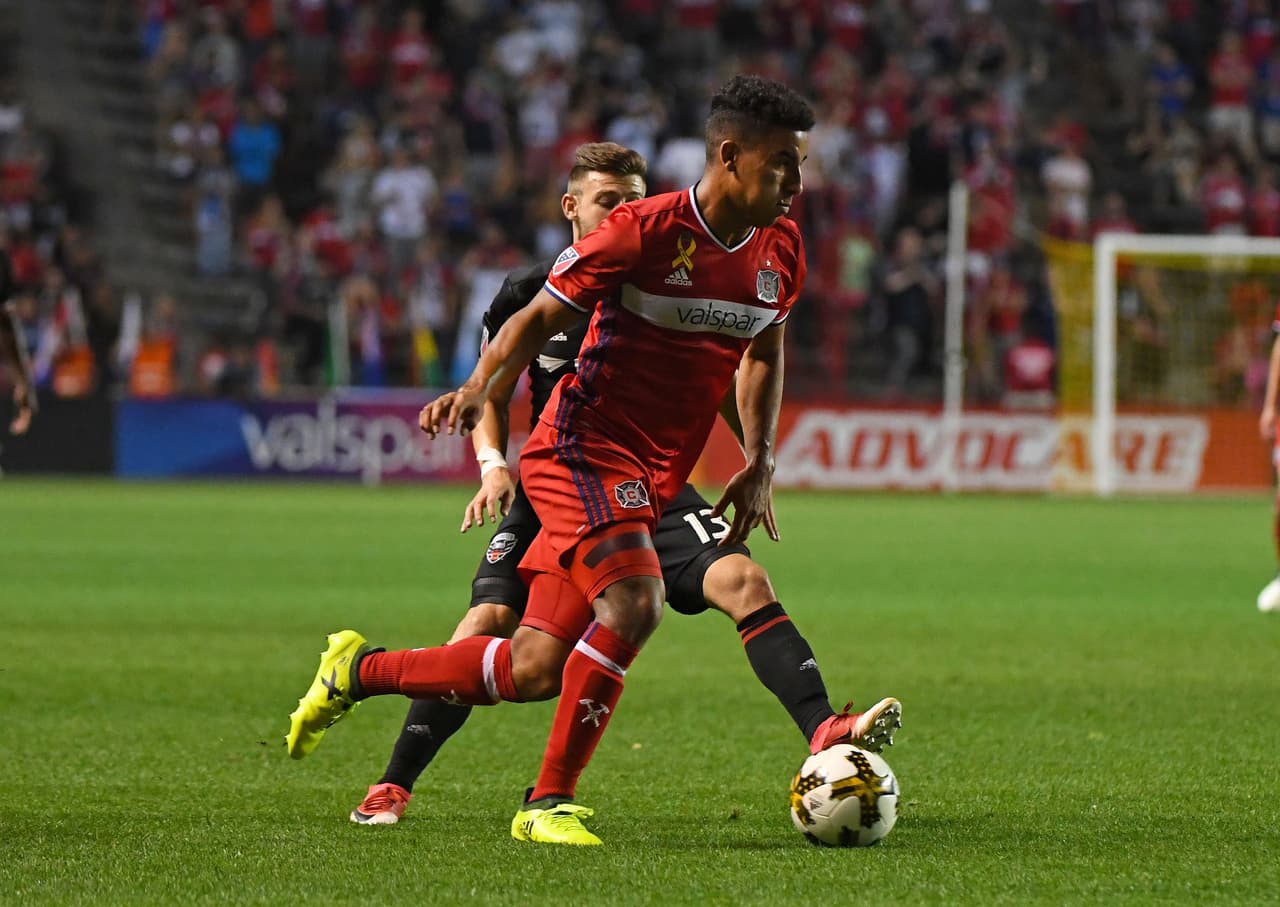 Tras un bache que duró varias semanas, Chicago Fire retomó la solidez con un 3-0 ante D.C. United. Vincent Brandon aporta desde la última línea al equipo de Veljko Paunovic. (USA Today Images)